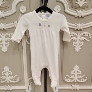 Feltman Brothers Baby White Velour Footed One-Piece Size 0 - 3 Months